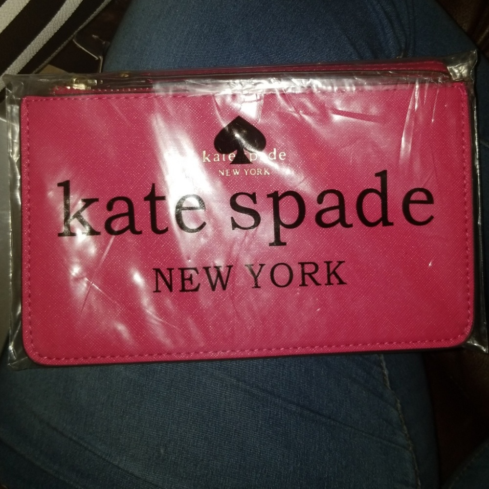 Wristlet
